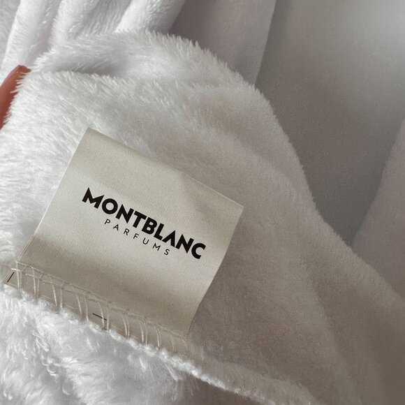 Montblanc White Unisex Bathrobe Super Soft Plush NWT One size - Picture 6 of 8